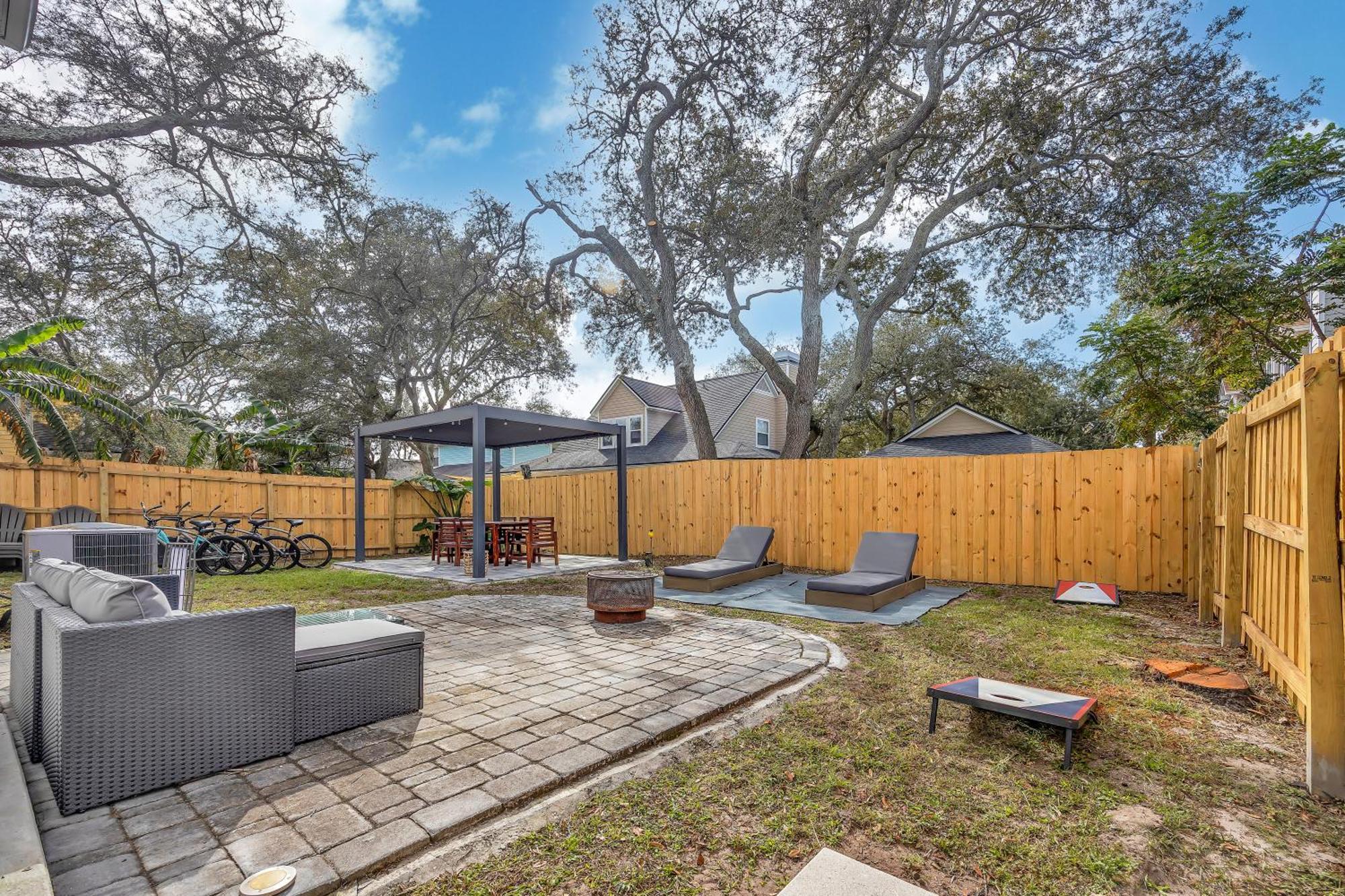 {Hidden Gem} Beach Home Blocks From Ocean +6 Bikes Jacksonville Beach Zewnętrze zdjęcie